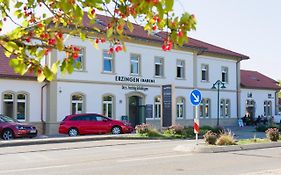 Bahnhof-Erzingen, Hotel, Coffee & More